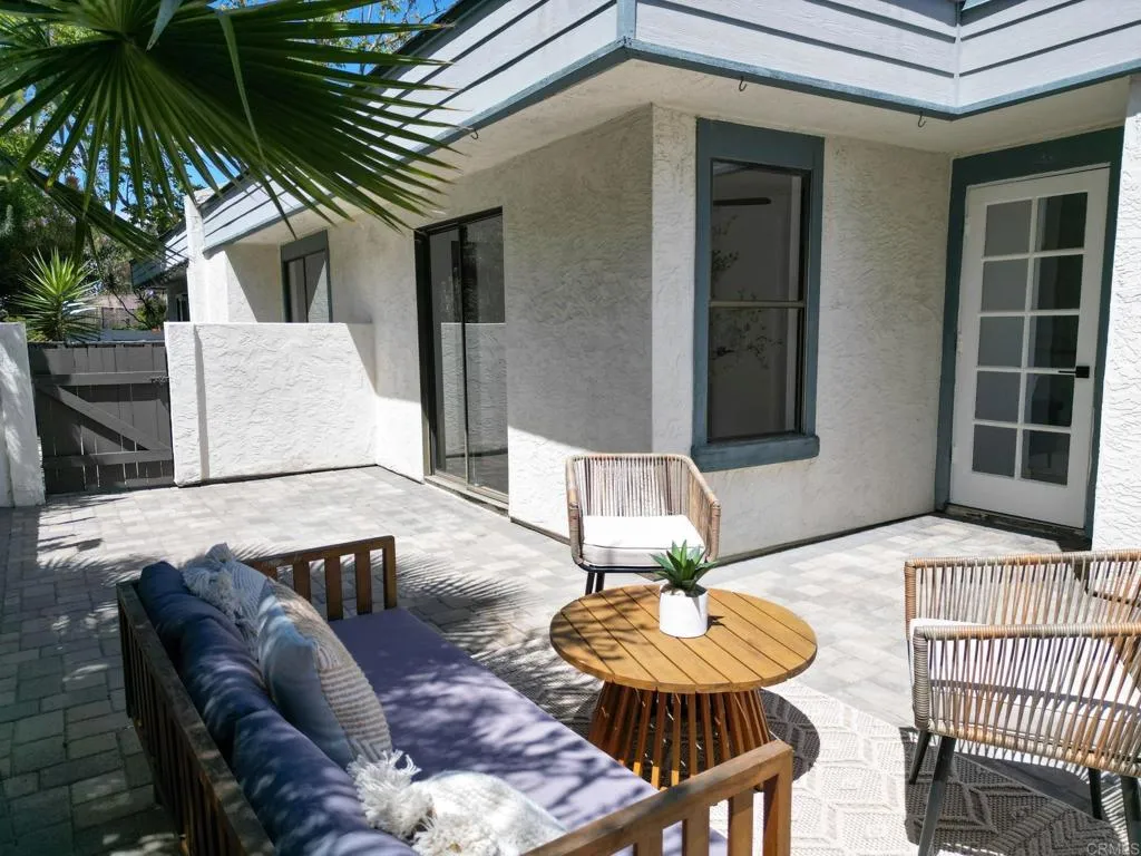 https://cdn.realtyfeed.com/cdn/127/306730616/b9886a7ba7bc49787bf330930a8100e9.webp
