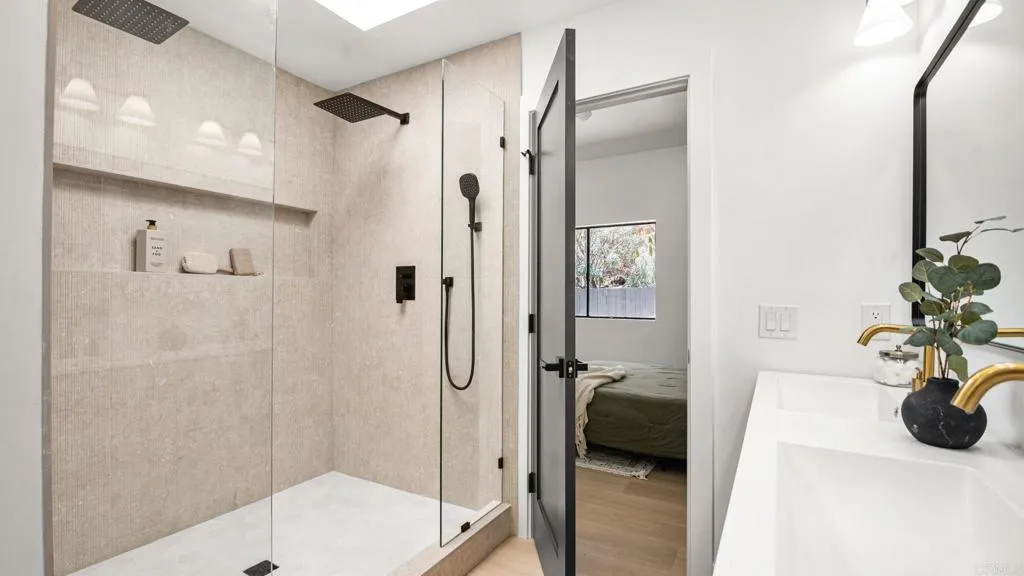 https://cdn.realtyfeed.com/cdn/127/306730616/cfc05e7b83a6fdd965ae5c65e011eba9.webp