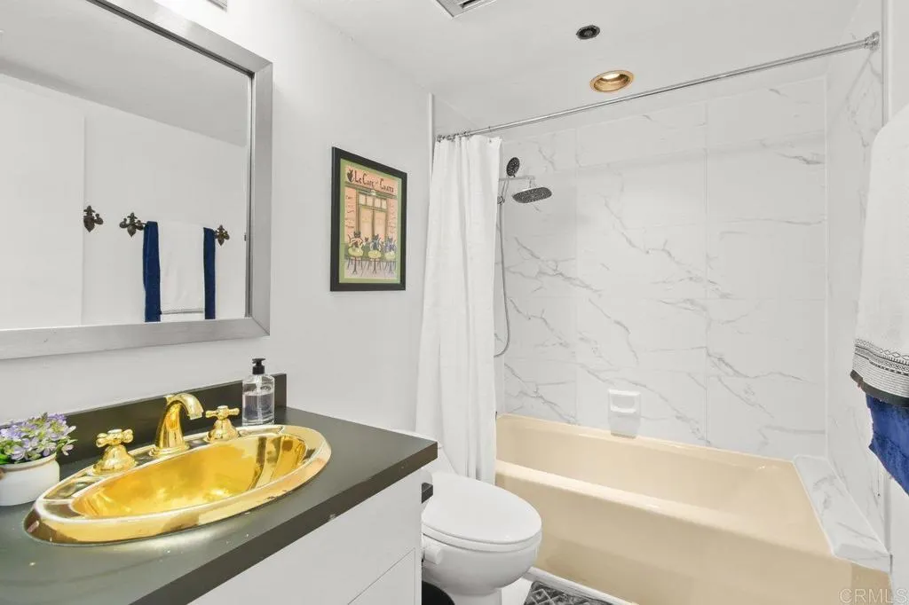 https://cdn.realtyfeed.com/cdn/127/306730617/3579302a21f17058bd372a3d97bf2545.webp