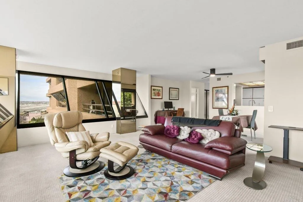 https://cdn.realtyfeed.com/cdn/127/306730617/4f47360af8214ec78378bec407e63808.webp
