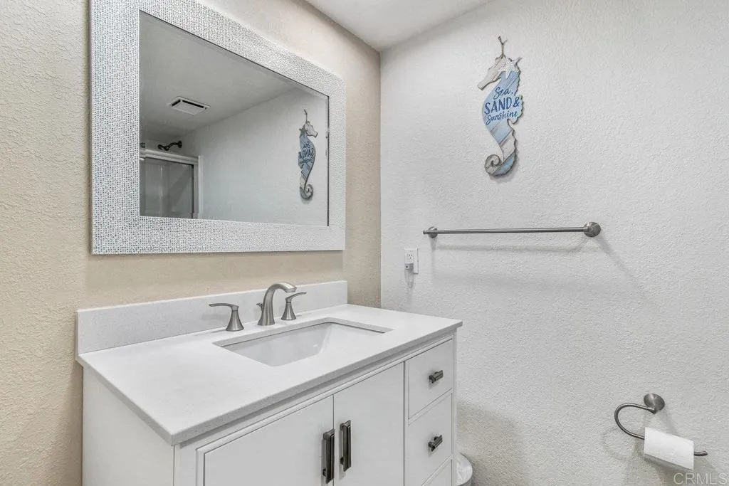 https://cdn.realtyfeed.com/cdn/127/306730617/8a80c259f34b1d6b2b5f796bf7cf895c.webp