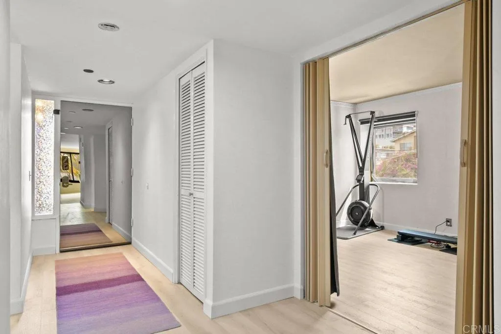 https://cdn.realtyfeed.com/cdn/127/306730617/ceaec52c265e203bb6d2b9bc6e9ae947.webp