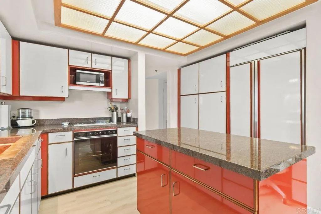 https://cdn.realtyfeed.com/cdn/127/306730617/da3171bd1691ebd4566a14ca40100618.webp