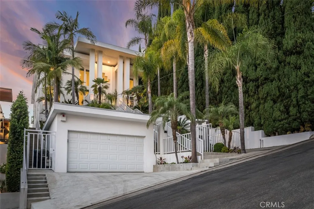 West Hollywood, CA 90069