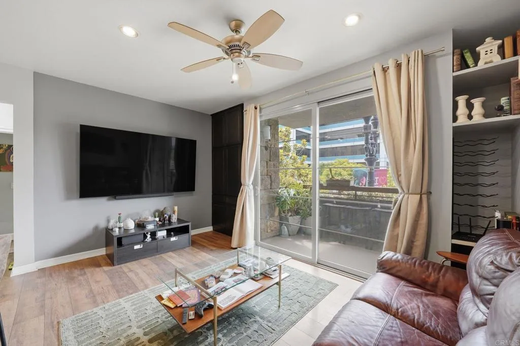 https://cdn.realtyfeed.com/cdn/127/306730642/21fd972aac02c4c60786dc0a6ca6d5f1.webp