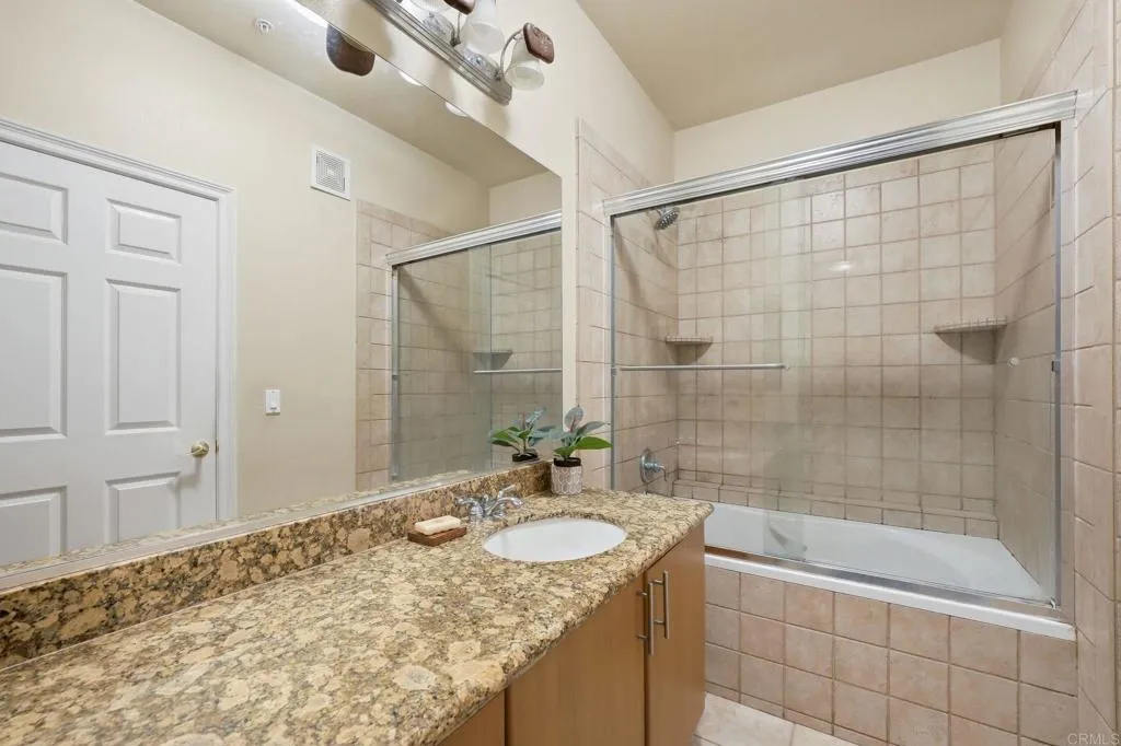 https://cdn.realtyfeed.com/cdn/127/306730642/94d1d6fd3056a13a9f4513af05a25a63.webp