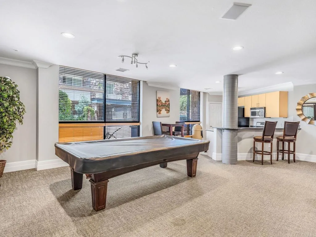https://cdn.realtyfeed.com/cdn/127/306730642/94d22ff43ecab14b1a2e2fe2dfd96393.webp