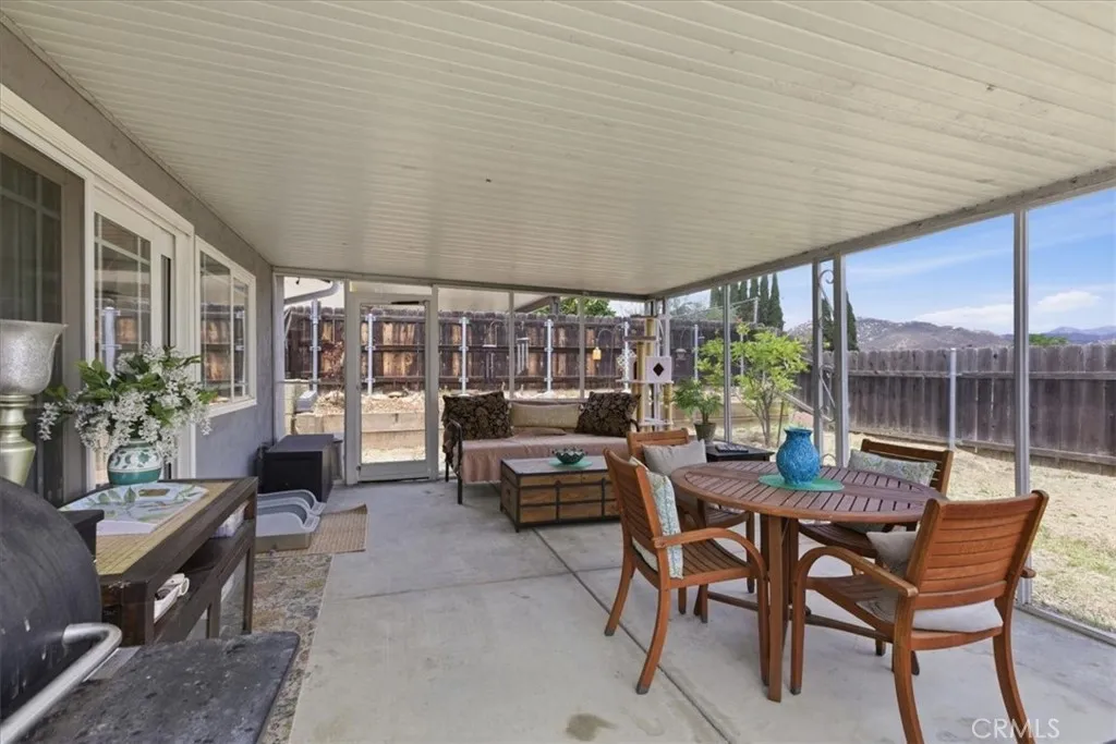 https://cdn.realtyfeed.com/cdn/127/306730704/33a845312696ec63e3be33548c0f063a.webp