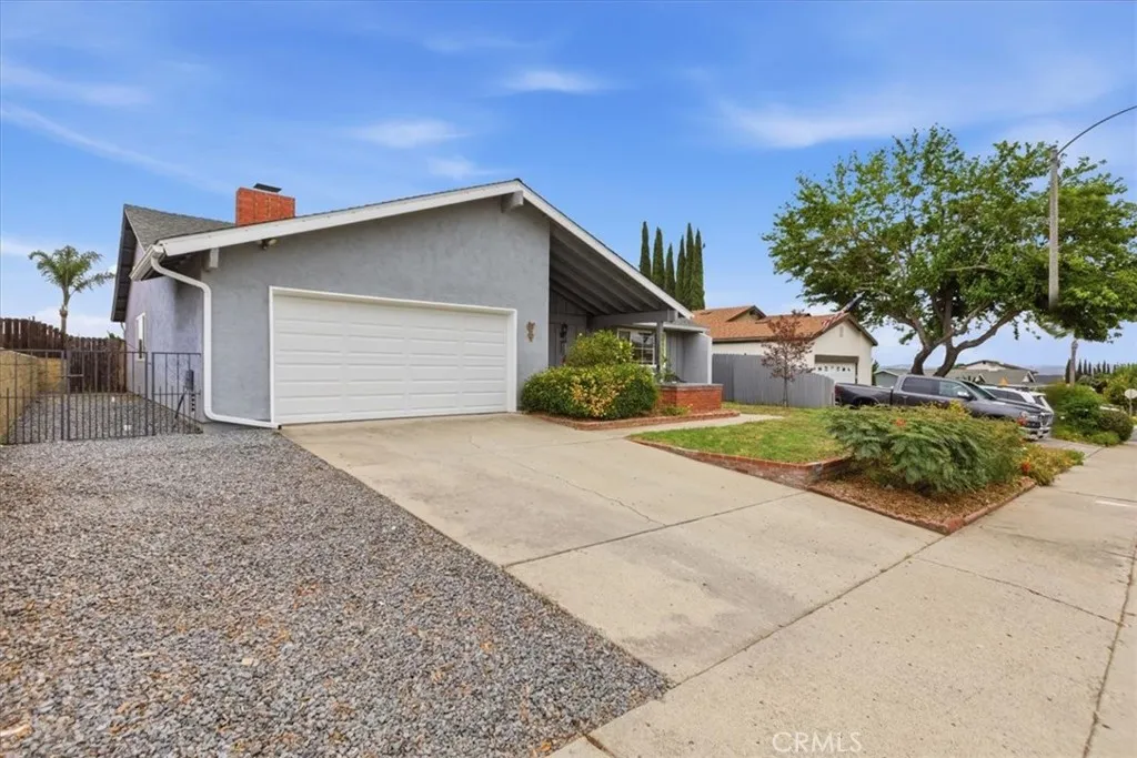 https://cdn.realtyfeed.com/cdn/127/306730704/559805f5cd55f20f0909b477f7a9b4ba.webp
