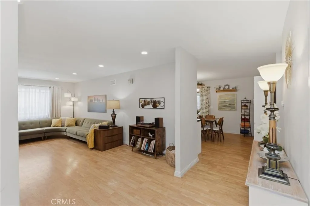 https://cdn.realtyfeed.com/cdn/127/306730704/5a96dea4685801ec7484569620458478.webp