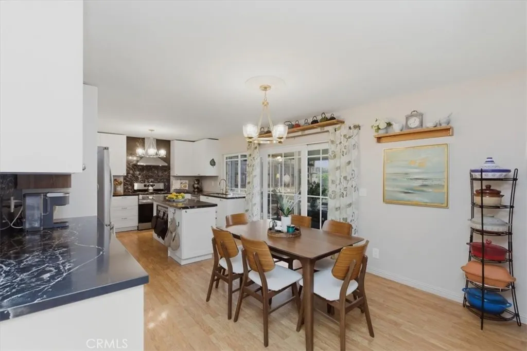 https://cdn.realtyfeed.com/cdn/127/306730704/8d66d6476b1aaac87437bd1274120971.webp