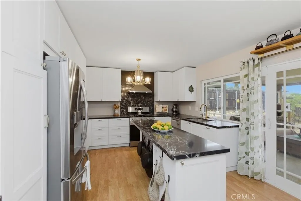https://cdn.realtyfeed.com/cdn/127/306730704/a05c75ff40eb298871b849f526f0a86c.webp