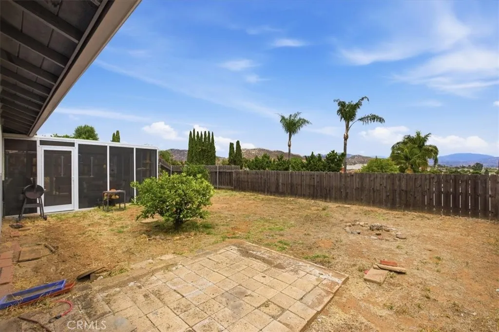 https://cdn.realtyfeed.com/cdn/127/306730704/dae7d632b585e713a43cbaba76322ffb.webp