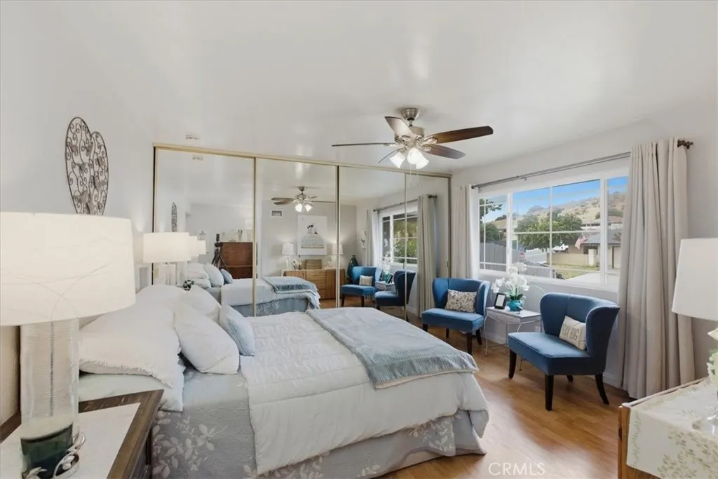 https://cdn.realtyfeed.com/cdn/127/306730704/e75b940827e7462588c3ccb20f1fdff7.webp