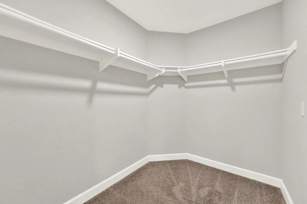 https://cdn.realtyfeed.com/cdn/127/306730726/b4b5126f27f79e30d500592bba7dddfc.webp
