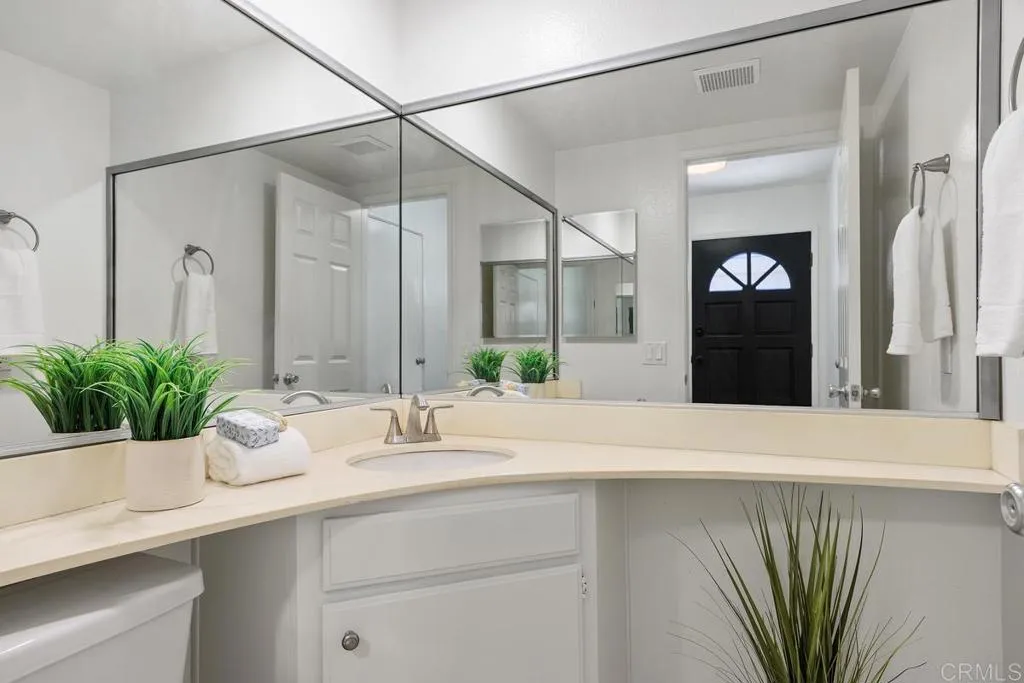 https://cdn.realtyfeed.com/cdn/127/306730733/64744cd24e87c58878200d03dbfe573e.webp
