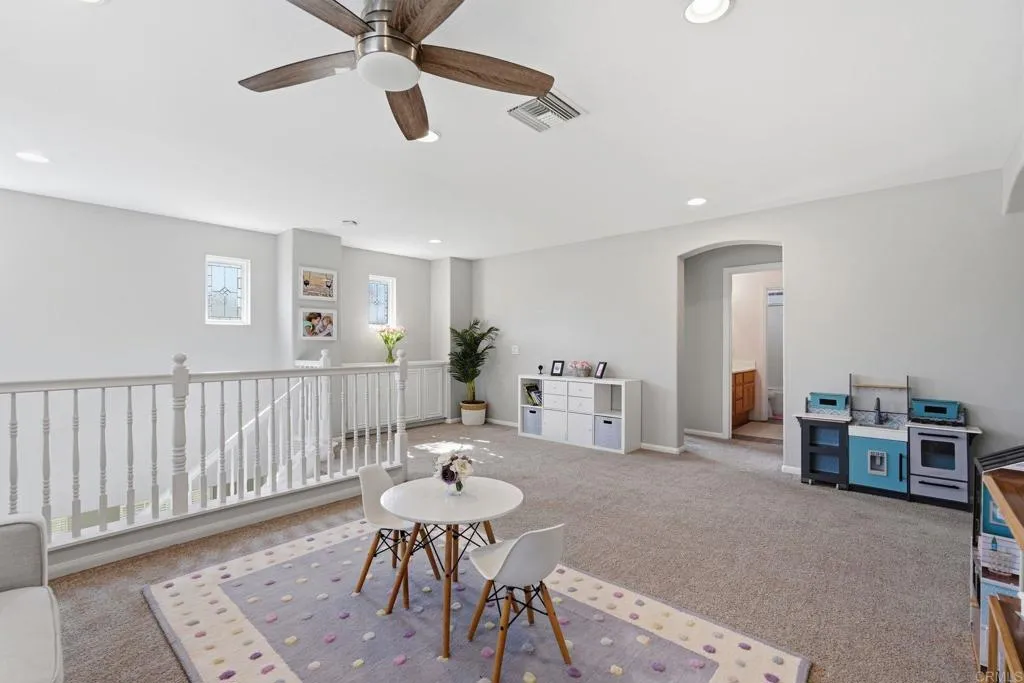 https://cdn.realtyfeed.com/cdn/127/306730739/56e6dc4cafeb7a3eb0cf15b4920029a8.webp