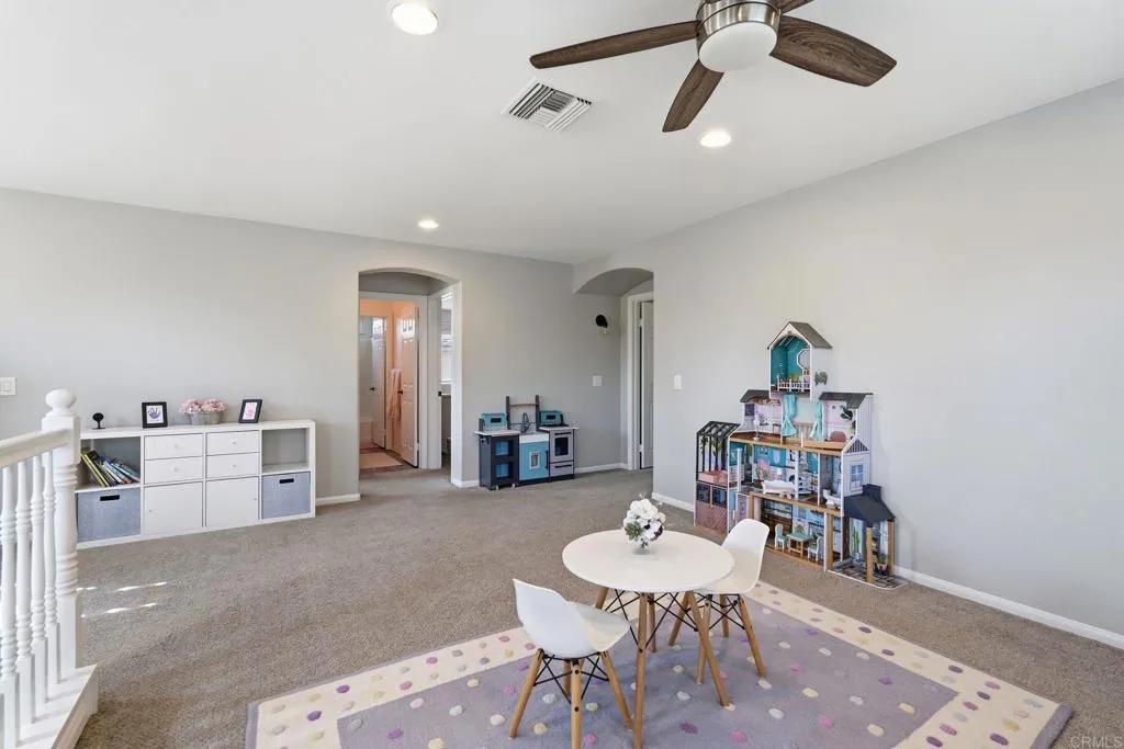 https://cdn.realtyfeed.com/cdn/127/306730739/67d0ca455dd36045272443b584c8888b.webp