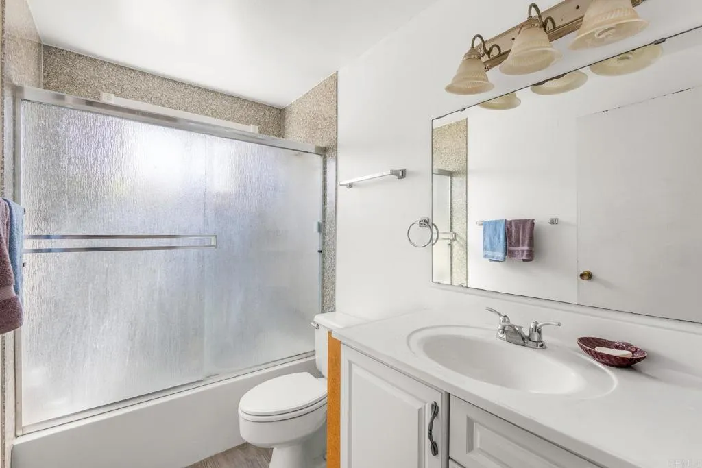 https://cdn.realtyfeed.com/cdn/127/306730773/7184a8d2488925334e1d1f005ee1c931.webp