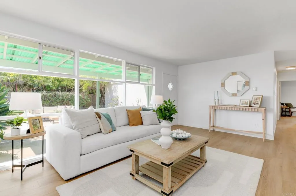 https://cdn.realtyfeed.com/cdn/127/306730783/2bd35b142f694edf56035f8894b7ef64.webp