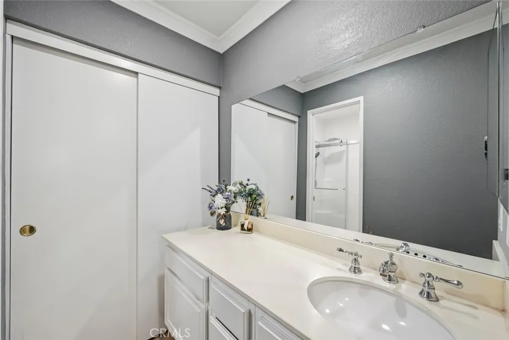 Photo #17: SW26116310 Listing: Photo #17