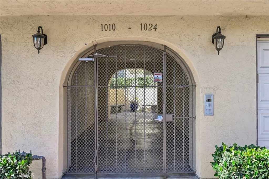 https://cdn.realtyfeed.com/cdn/127/306730842/7fa5c883380311d82d7d8d68cfa1ebce.webp