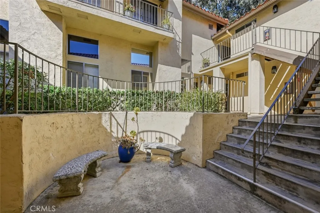 Photo #3: SW26116310 Listing: Photo #3