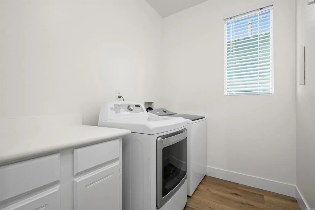 https://cdn.realtyfeed.com/cdn/127/306730849/0e469733907e5b4e08fb9c2d4b57fee9.webp