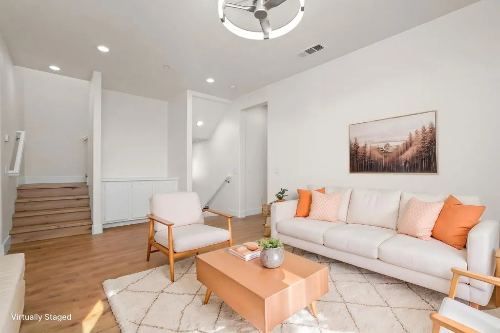 https://cdn.realtyfeed.com/cdn/127/306730849/279d8ec33104934d2991ad6199d896f1.webp