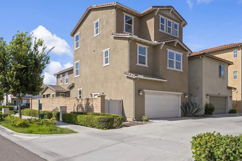 https://cdn.realtyfeed.com/cdn/127/306730849/463a0c7634c3af192c082c100b70c137.webp