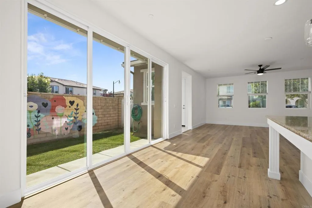 https://cdn.realtyfeed.com/cdn/127/306730849/7f8b271dc84e183089eb1c3323ebab40.webp