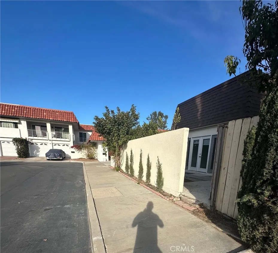 Irvine, CA 92612