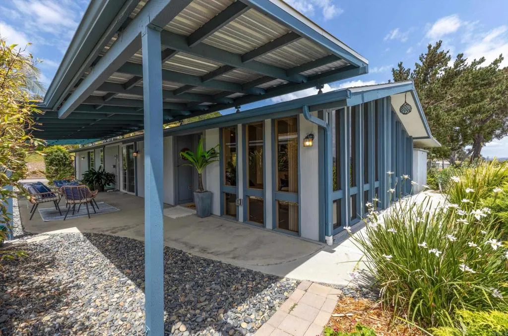 https://cdn.realtyfeed.com/cdn/127/306730876/74aacec92db8cc0b6968f972f84729c1.webp