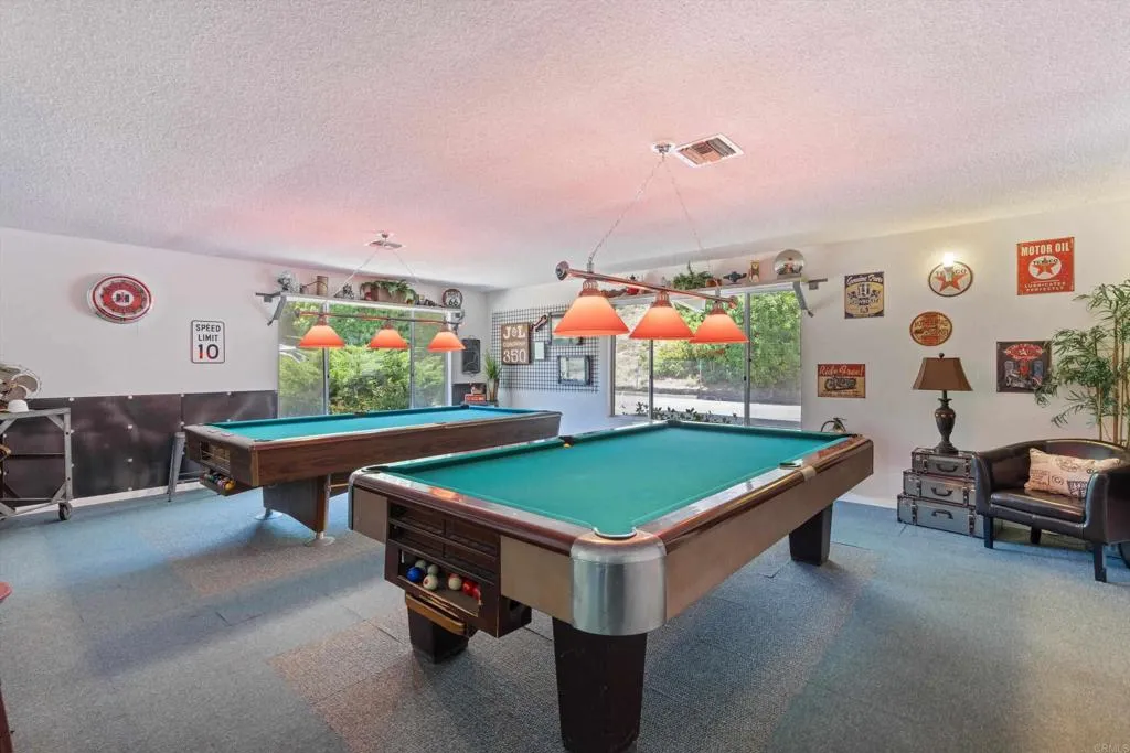 https://cdn.realtyfeed.com/cdn/127/306730876/93c1e22671d2837770acaca9fe71f580.webp