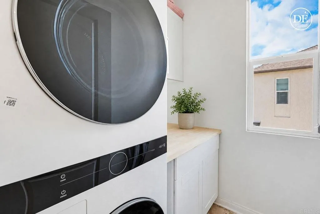 https://cdn.realtyfeed.com/cdn/127/306730886/15d96a2521303dc1f358633cf9dd0931.webp