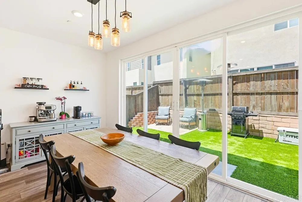 https://cdn.realtyfeed.com/cdn/127/306730886/6fccdca81eec30cde7a5d231fea6b19e.webp
