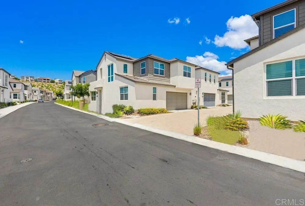 https://cdn.realtyfeed.com/cdn/127/306730886/f660eeca3af64b9a354b53c1cd5d626a.webp