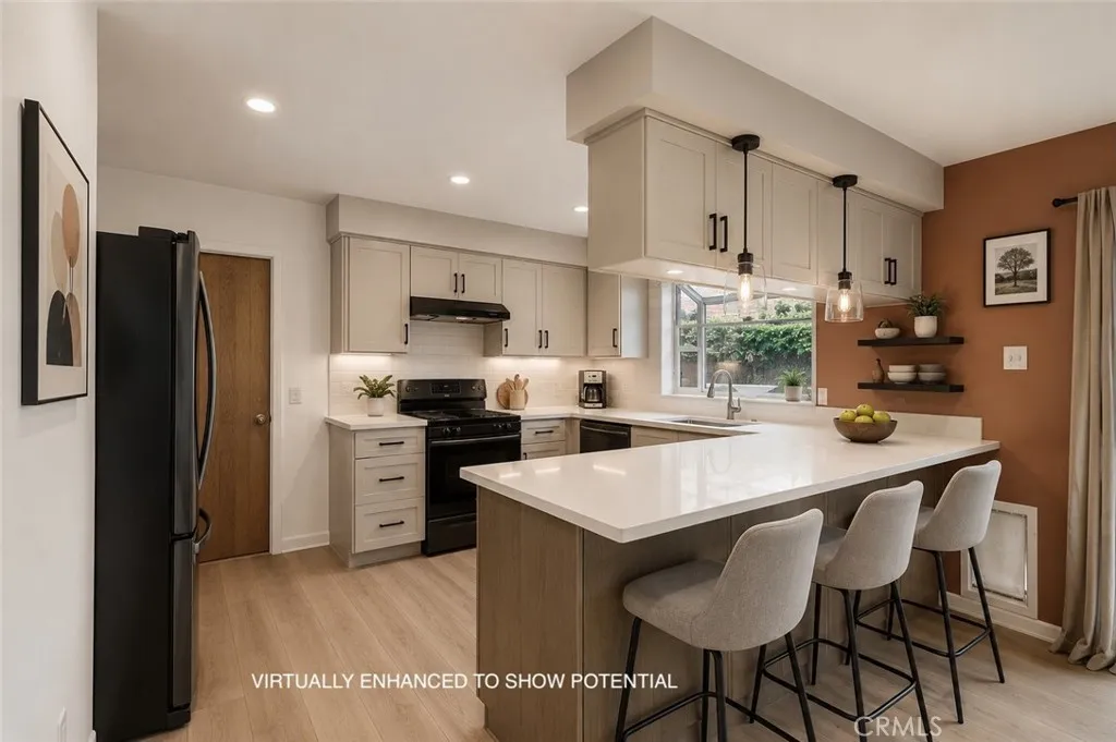 https://cdn.realtyfeed.com/cdn/127/306730894/49cca1d39ffa2dca71a9ecfe8daa21fb.webp