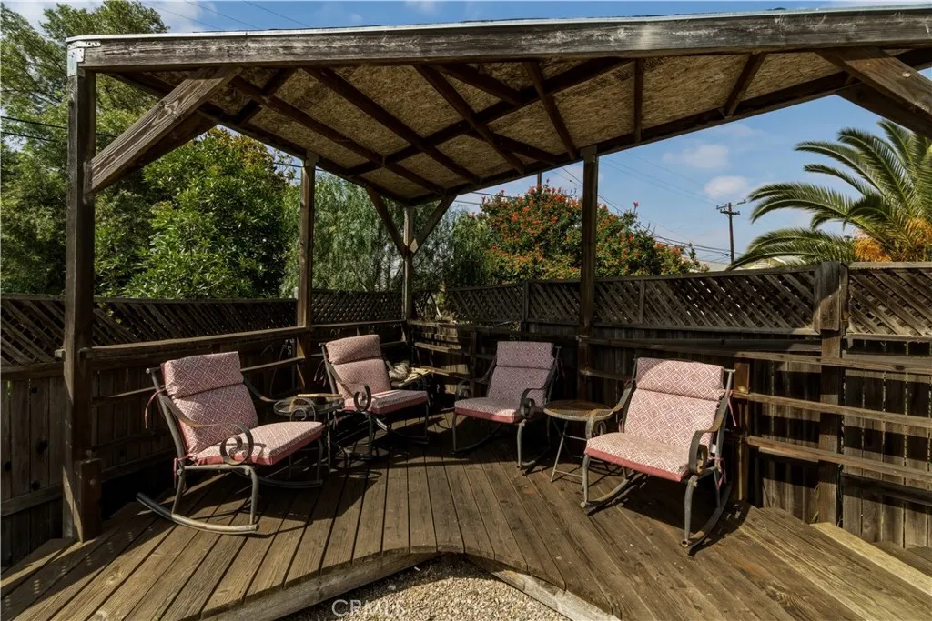 https://cdn.realtyfeed.com/cdn/127/306730894/6bc38b38d4ae64424f18beb78dd955f0.webp