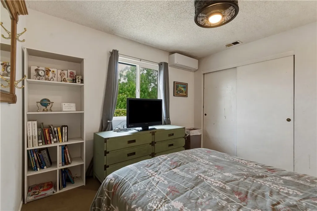 https://cdn.realtyfeed.com/cdn/127/306730894/c386b5e72481f127d53b04bd8bb90c09.webp