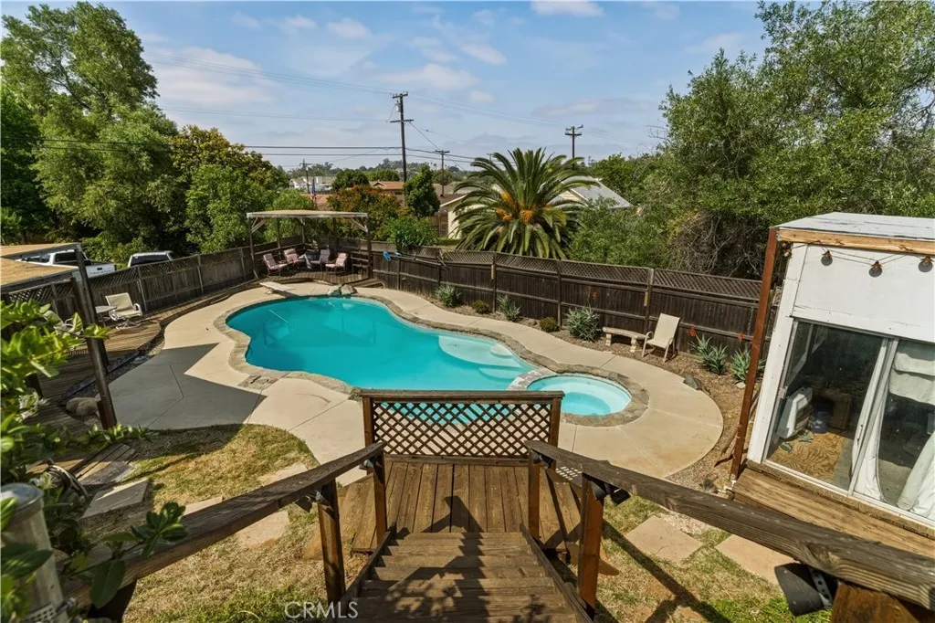 https://cdn.realtyfeed.com/cdn/127/306730894/cc17a0745420c47f586fcda4df7eb516.webp
