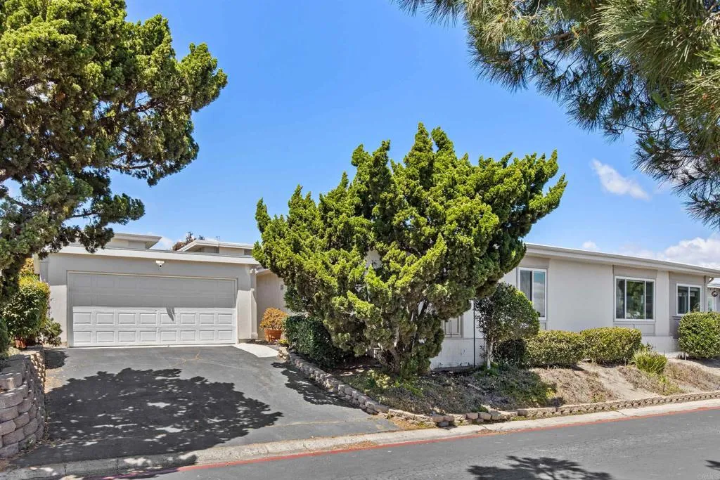 https://cdn.realtyfeed.com/cdn/127/306730903/5a526e5f09d8549b540103f47f6356e4.webp