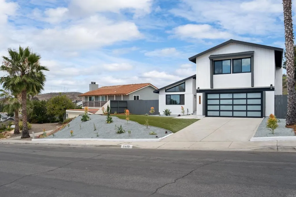 https://cdn.realtyfeed.com/cdn/127/306730909/06bb06d7d13591f7595017655e097c59.webp