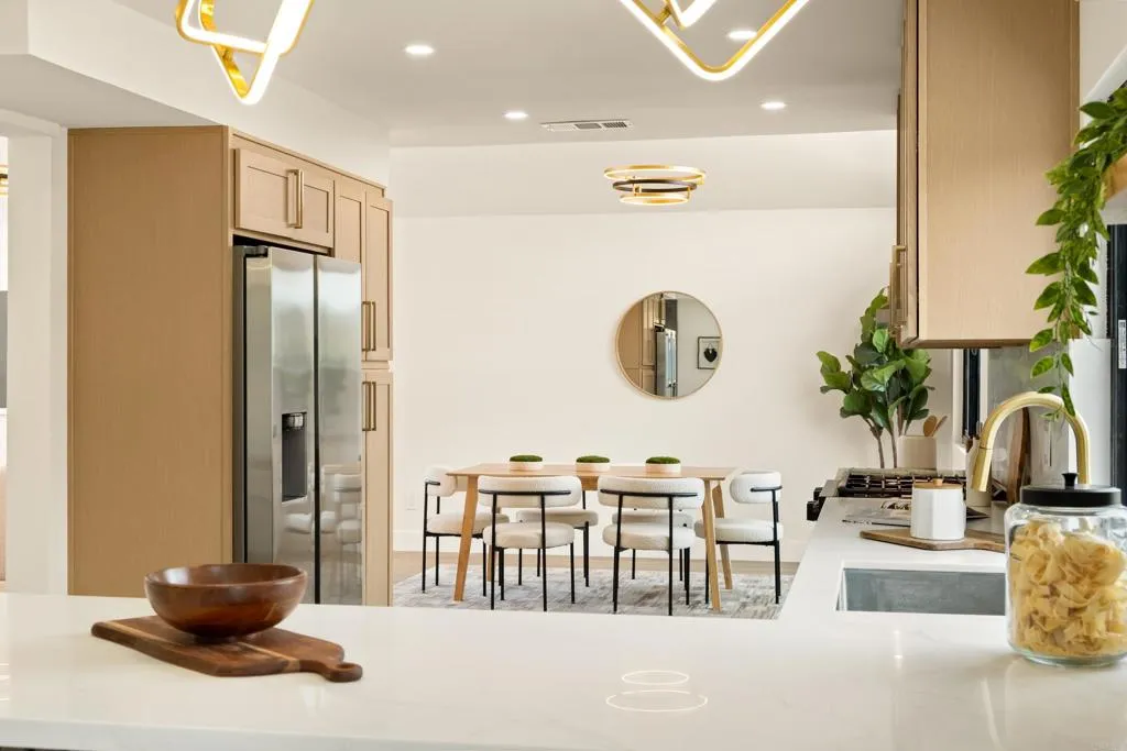 https://cdn.realtyfeed.com/cdn/127/306730909/1ba943f03cbb27d7a854a99ed456cb53.webp