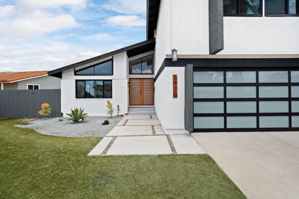 https://cdn.realtyfeed.com/cdn/127/306730909/81f542f98d7a754d371a350246e1af25.webp