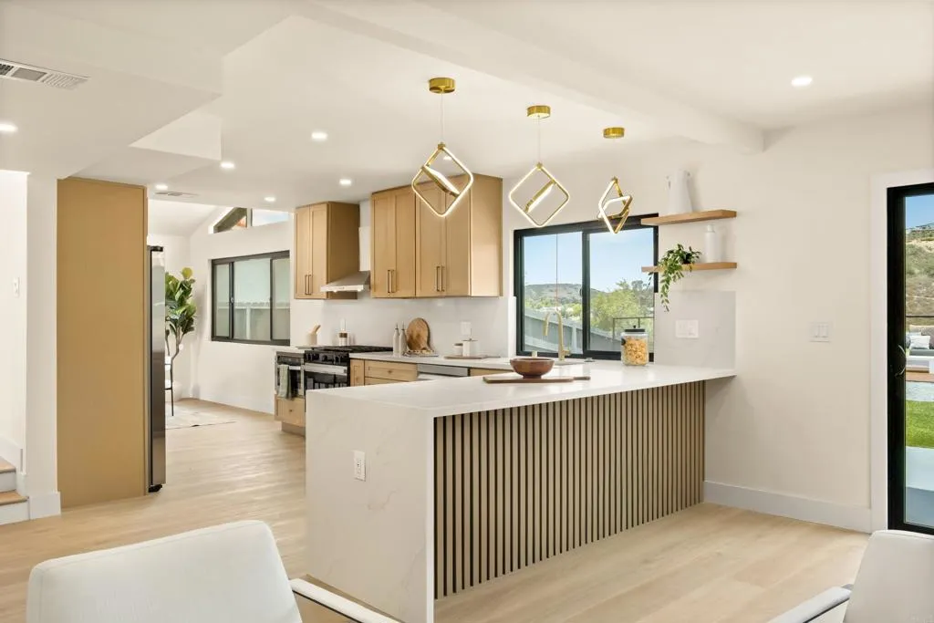 https://cdn.realtyfeed.com/cdn/127/306730909/c6bac6a7f5bd8ab46082bd867d21da2b.webp