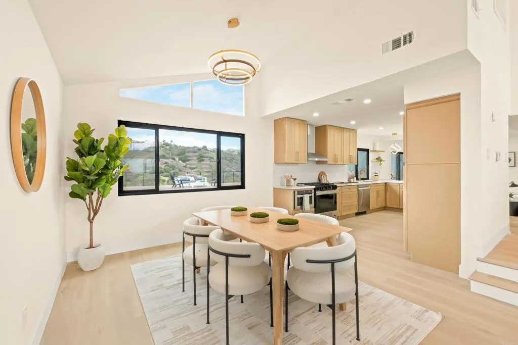 https://cdn.realtyfeed.com/cdn/127/306730909/d592ac4513bc6de9d38a47386115cf6b.webp