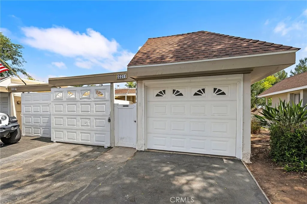 22311 Caminito Arroyo Seco, Laguna Hills, CA 92653 - Main photo, Laguna Hills, CA
