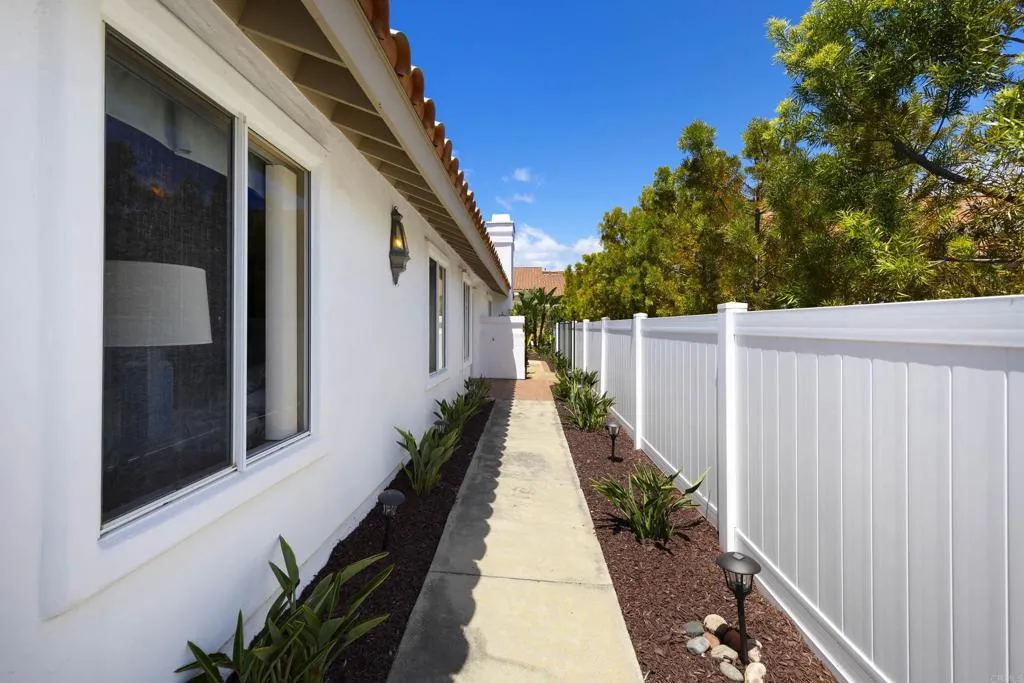 https://cdn.realtyfeed.com/cdn/127/306730975/408df52dfa031910c3793553938ef13f.webp