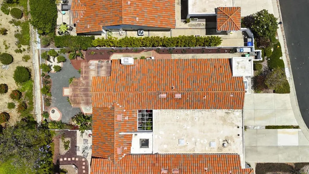 https://cdn.realtyfeed.com/cdn/127/306730975/5237d7b9e30b4864614c9b0f6f3ba6ce.webp